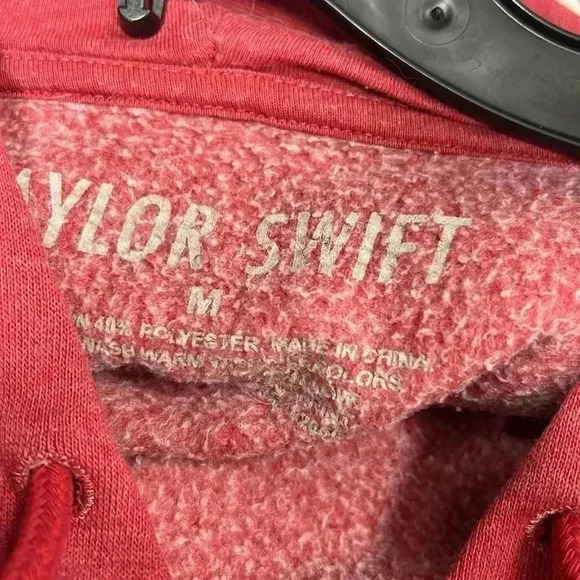 Taylor Swift RED Taylor's Version Hoodie Sweatshirt Size M Album Cover - Picture 2 of 7